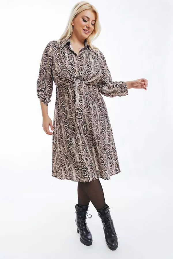 Φόρεμα με snake print σε τύπος χρώμα