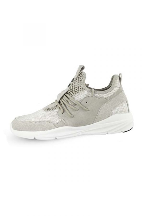 Παπούτσια αθλητικά με leather λεπτομέρειες και εσωτερική επένδυση σε γκρι χρώμα