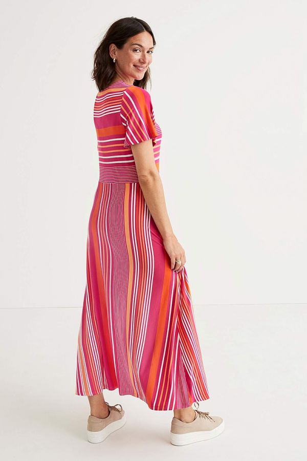 Maxi ριγέ φόρεμα με τσέπες σε φουξ χρώμα 1xl 2xl 3lx 4xl 5xl 