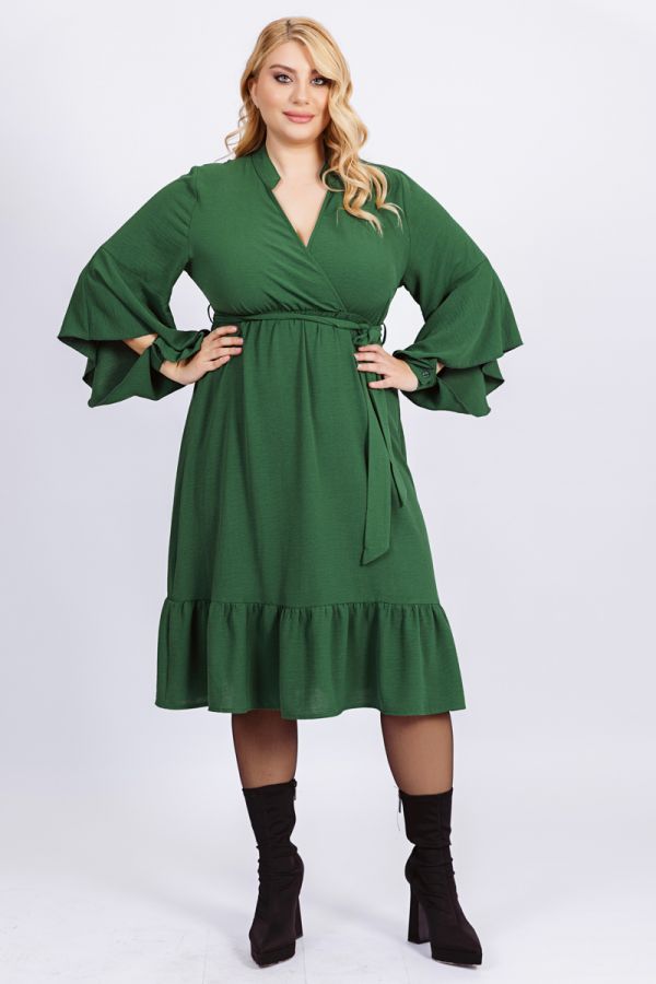 Φόρεμα κρεπ με βολάν σε πράσινο χρώμα