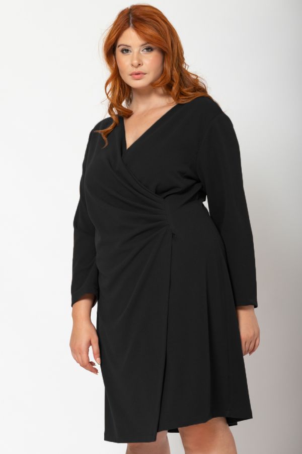 Κρουαζέ φόρεμα με σούρα σε μαύρο χρώμα