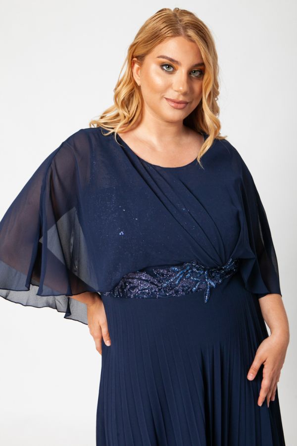 Maxi φόρεμα με κεντημένο μπούστο σε μπλε σκούρο χρώμα 