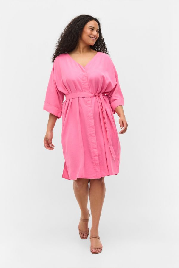 Φόρεμα με ζώνη και 3/4 μανίκια σε ροζ χρώμα 
