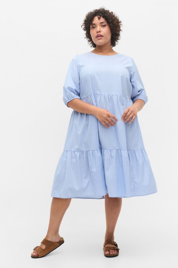 Ριγέ φόρεμα με βολάν στο τελείωμα σε γαλάζιο χρώμα 1xl 2xl 3xl 4xl 5xl 