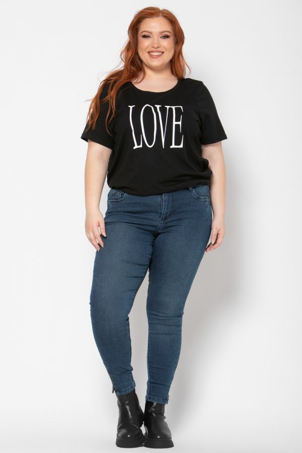 Κοντομάνικη μακριά μπλούζα με τύπωμα 'Love' σε μαύρο χρώμα 1xl 2xl 3xl 4xl 5xl 