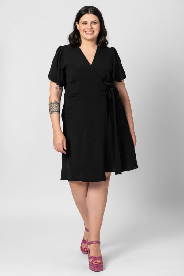 Κρουαζέ φόρεμα σε μαύρο χρώμα