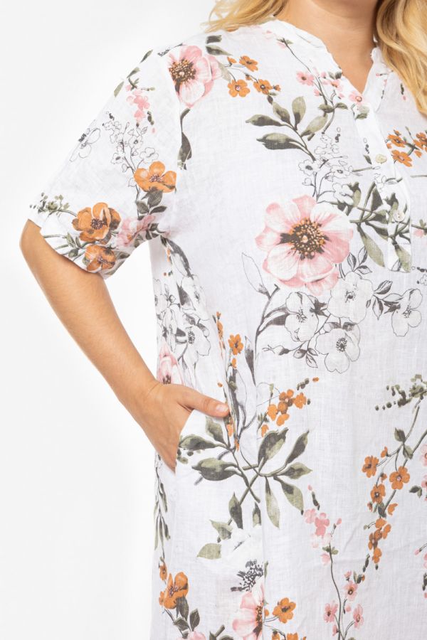 Λινό floral φόρεμα με τσέπες σε λευκό χρώμα