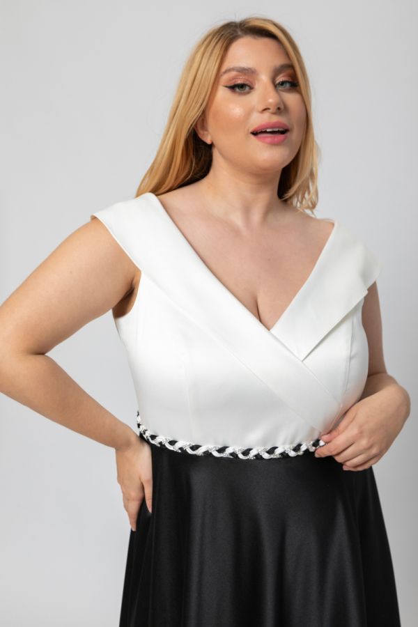Maxi σατέν φόρεμα με πλεξούδα ζώνη σε λευκό/μαύρο χρώμα 1xl 2xl 3xl 4xl 5xl 