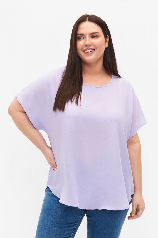 Κοντομάνικο t-shirt με στρογγυλή λαιμόκοψη σε λιλά χρώμα