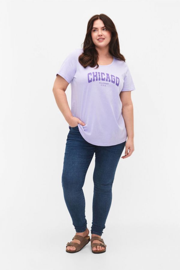 T-shirt μπλούζα με τύπωμα 'Chicago' σε λιλά χρώμα 1xl 2xl 3xl 4xl 5xl 