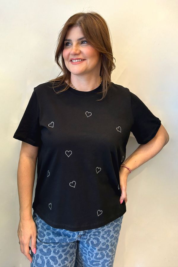 T-shirt με στρας καρδιές σε μαύρο χρώμα