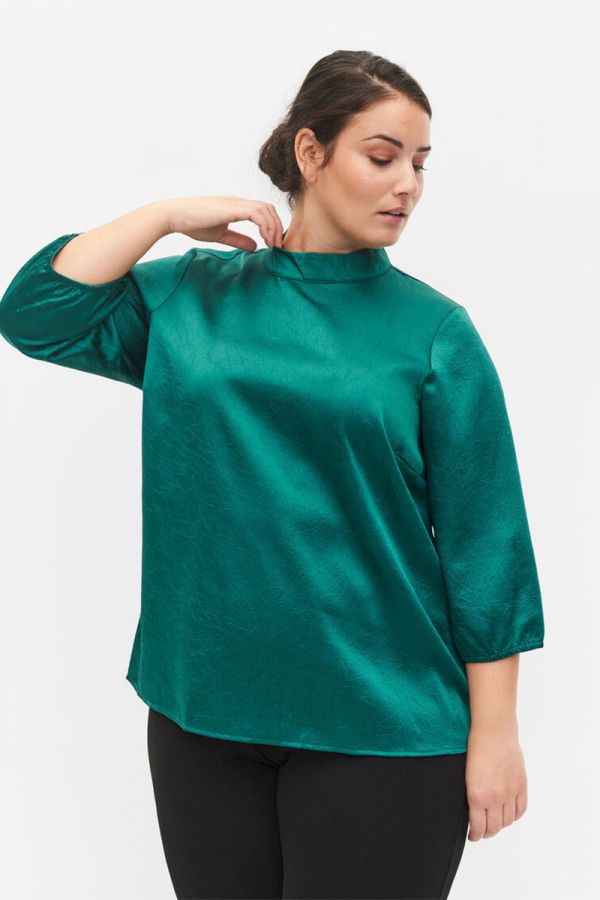 Σατέν μπλούζα με 3/4 μανίκια σε πράσινο χρώμα 1xl,2xl,3xl,4xl,5xl