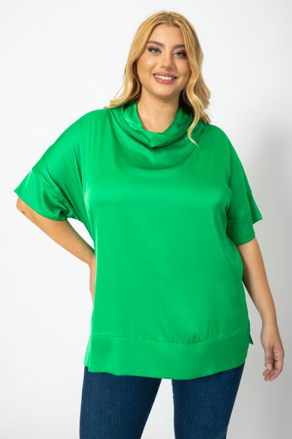 Σατέν μπλούζα με ντραπέ γιακά σε πράσινο χρώμα