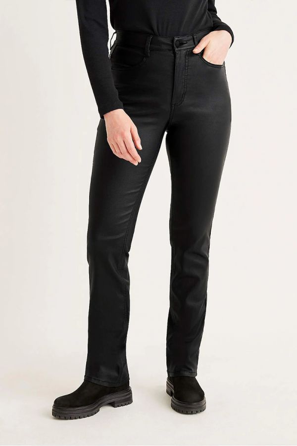 Παντελόνι leather-like με τσέπες σε μαύρο  χρώμα 1xl,2xl,3xl,4xl,5xl