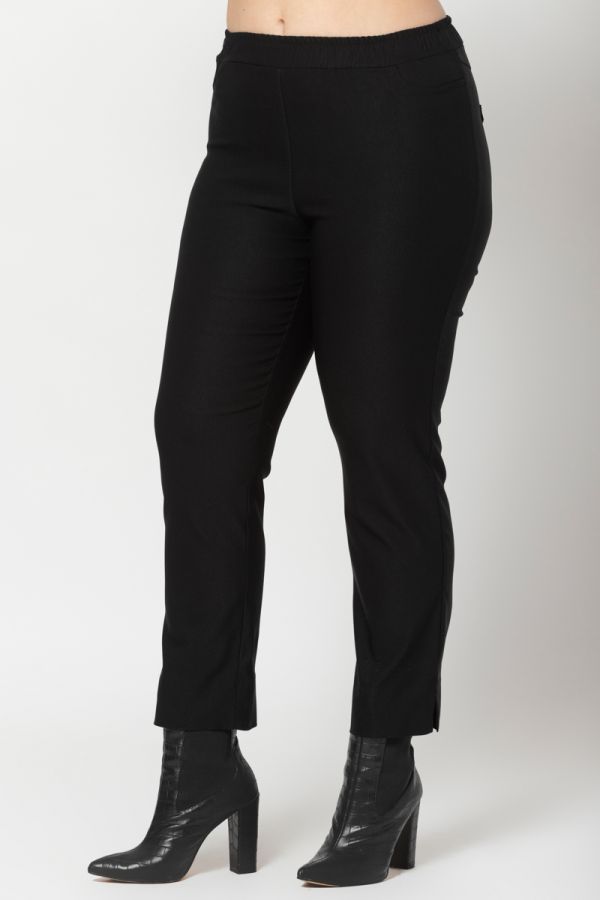 Παντελόνι με άνοιγμα στο τελείωμα σε μαύρο χρώμα