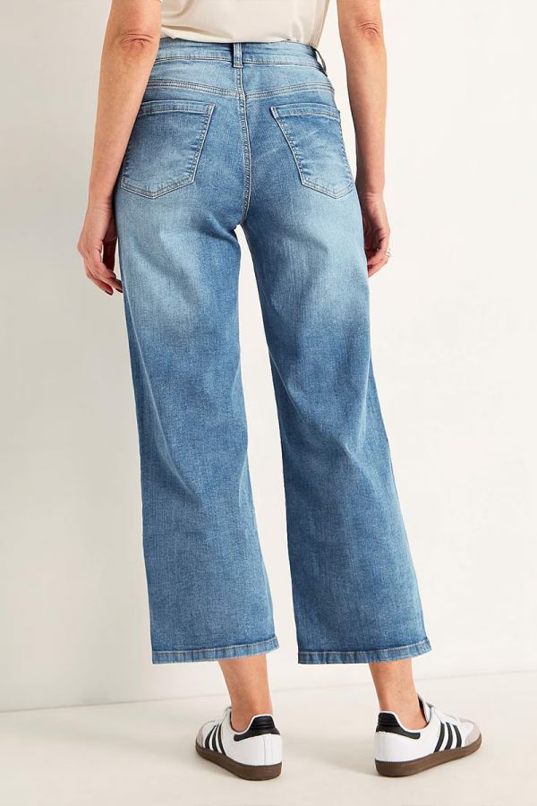Φαρδύ καμπάνα jean 7/8 σε denim light blue χρώμα