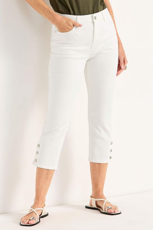 Κάπρι jean με κουμπιά στο τελείωμα σε denim white χρώμα