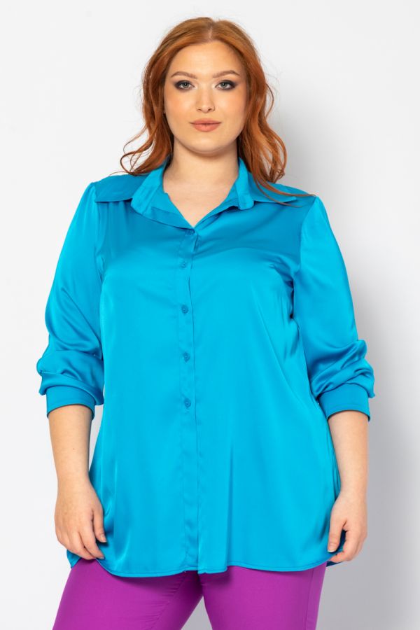 Σατέν μακρύ πουκάμισο σε γαλάζιο χρώμα 1xl 2xl 3xl 4xl 5xl 