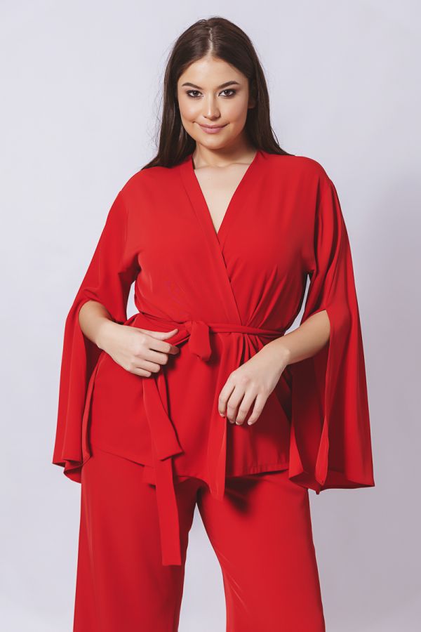 Σακάκι τύπου κιμονό και παντελόνα σε κόκκινο χρώμα