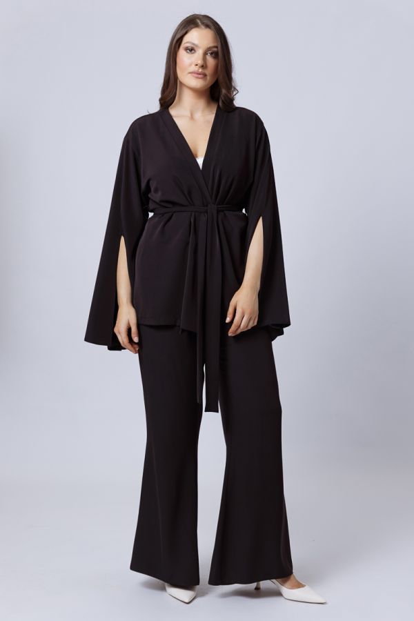 Σακάκι τύπου κιμονό και παντελόνα σε μαύρο χρώμα