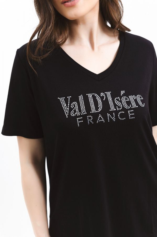 T-shirt με στρας 'Val D'Isere' σε μαύρο χρώμα