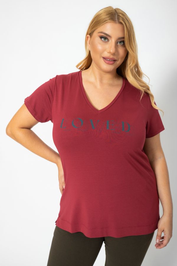 Τ-shirt με τύπωμα loved σε μπορντώ χρώμα