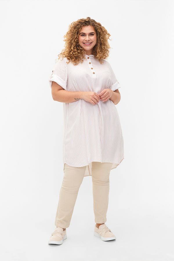 Ριγέ μπλουζοφόρεμα με κουκούλα σε μπεζ χρώμα