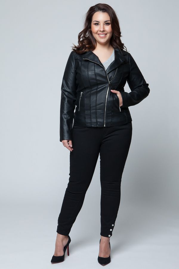 Μαύρο leather like jacket με λοξό φερμουάρ