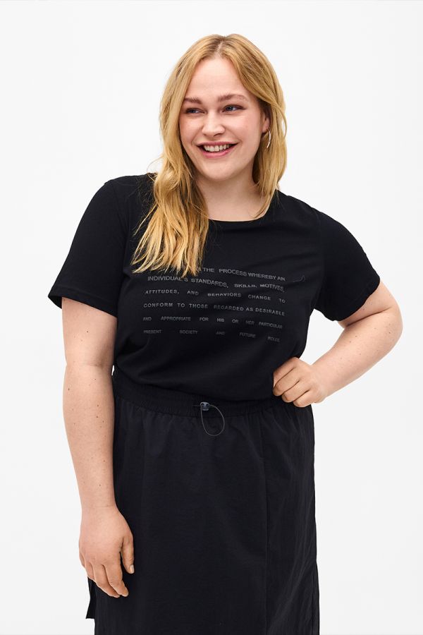 Βαμβακερό t-shirt με τύπωμα 'c'est la vie' σε μαύρο χρώμα